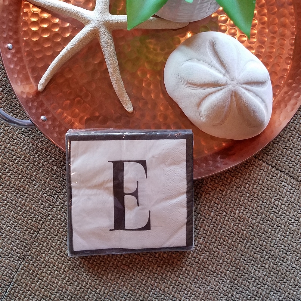 Pick any 4 initial paper napkins